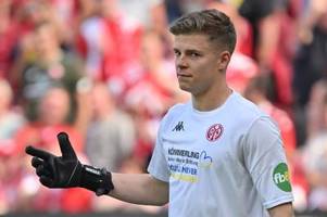 Kicker: FC Augsburg an Mainzer Torwart Dahmen interessiert
