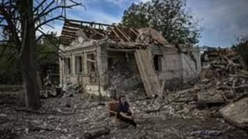 Amnesty-Bericht: Nimmt die Ukraine zivile Opfer bewusst in Kauf?