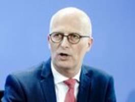 Ex-Finanzsenator belastet Hamburger Bürgermeister Tschentscher