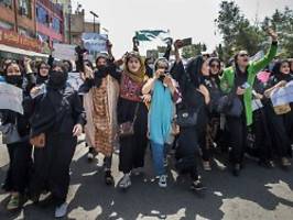 Körperliche Angriffe und Schüsse: Taliban lösen Frauenprotest gewaltsam auf