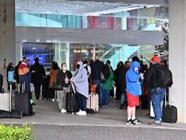 Flugverkehr gestoppt: Mann feuert an australischem Flughafen Schüsse ab