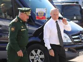 Schritt für Schritt befreit: Putin hält an Einnahme des Donbass fest