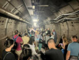 Hunderte Reisende sitzen stundenlang im Eurotunnel fest