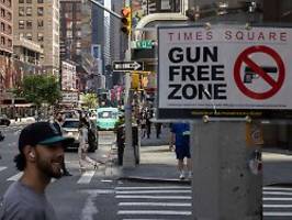 an mehreren öffentlichen orten: new york verbietet tragen von schusswaffen