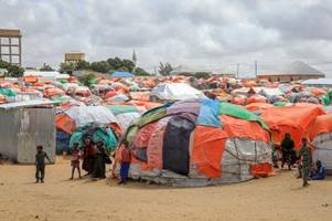 Mehr als 500.000 Kindern in Somalia droht der Hungertod