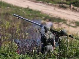 kanonenfutter für ukraine-front: russland sucht händeringend neue rekruten