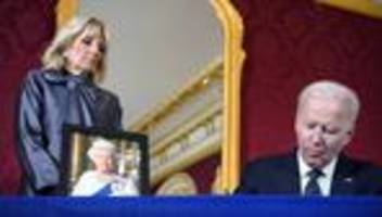Queen Elizabeth II: US-Präsident Joe Biden und First Lady verabschieden sich von der Queen