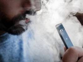 Rauchen: Sechs E-Zigaretten sind auch ein iPhone