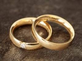 Denkendorf: Mann bekommt Ehering wieder - nach 50 Jahren