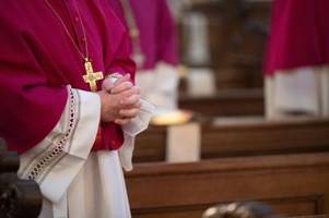Druck auf Bischöfe wächst - Ringen um Reformen in Fulda
