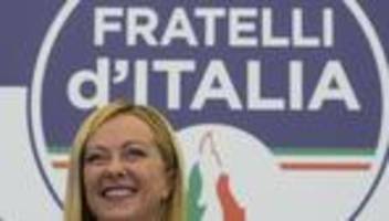 Wahl in Italien: Rechtsbündnis hat Mehrheit im italienischen Parlament sicher