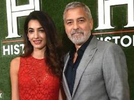 They said it wouldn't last: George Clooney schwärmt von seiner Amal