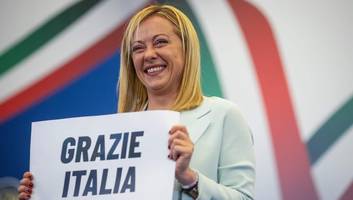 Streit mit der EU programmiert - Zahlt Italien für Melonis Politik höhere Zinsen, leiden auch wir darunter