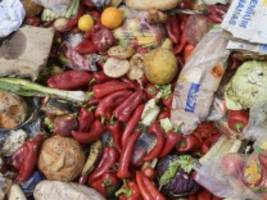 Konsum und Handel: So könnte tonnenweise Essen gerettet werden