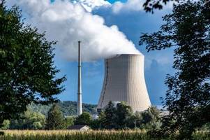 Umweltschützer kritisieren Weiterbetrieb von Atomkraftwerken