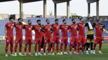 proteste im iran: nationalmannschaft auf der seite des volkes