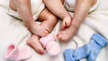 Experten verzeichnen neuen Rekord - Paar friert Embryonen ein - 30 Jahre später kommen Zwillinge auf die Welt