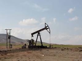 Kurdisch kontrollierte Gebiete: Türkei bombardiert Ölfelder in Syrien mit Drohnen