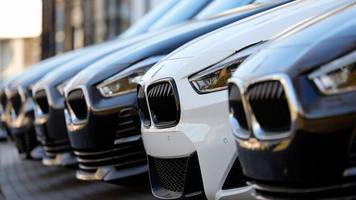 Autoindustrie: BMW stockt Investitionen in neues Werk in Ungarn auf