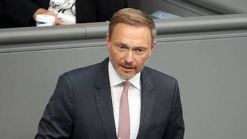 Große Puffer aufgebraucht - Bundestag beschließt Etat für 2023 - 45,6 Milliarden Euro an neuen Krediten