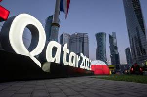 Zeitverschiebung und Anstoßzeiten bei der Fußball-WM 2022 in Katar
