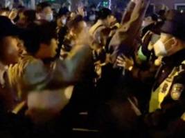 china: proteste in china: demonstranten kritisieren regierung