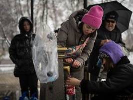 Nach Beschuss durch Russland: Kiew hat wieder Strom, Wasser und ein Netz