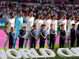 Regime reicht bis zur Katar-WM: Folter-Drohungen gegen Familien von Irans Fußballern