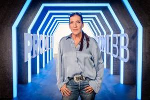 Katy Karrenbauer bei Promi Big Brother 2022: Schauspielstar mit tiefer und goldener Stimme