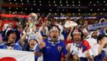 Weltmeisterschaft: Steigende Börsenkurse und Lob vom Ministerpräsidenten für Japans Team