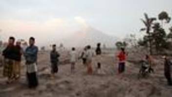 Indonesien: Vulkan Semeru bricht erneut aus