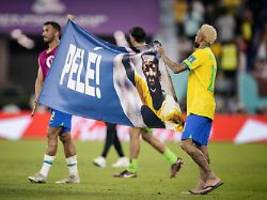 Ronaldo, Messi, Mbappé? Pelé!: Katar-Superhelden bangen um Repräsentanten der Menschheit