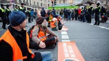 München untersagt Klebeproteste von Klimaaktivisten bis zum 8. Januar