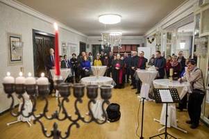 jüdische gemeinde feiert das lichterfest mit gästen