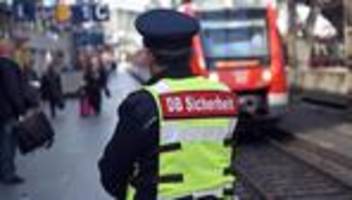 Fachkräfte: Deutsche Bahn will 25.000 neue Beschäftigte einstellen ...