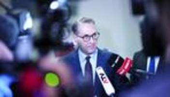 heinz-christian strache: gericht spricht früheren fpÖ-chef strache in korruptionsprozess frei