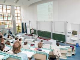 Deutschlands Wohlstand gefährdet: Studie: Zahl der MINT-Studierenden sinkt deutlich