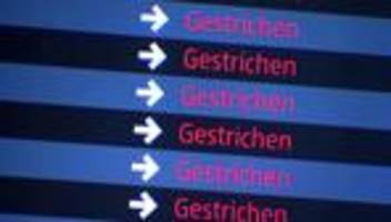 berlin: warnstreik legt flughafen ber lahm