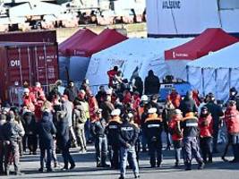 Zahl illegaler Migranten hoch: Meloni paktiert mit Libyen gegen Boots-Flüchtlinge