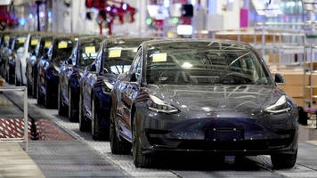 Elektromobilität: Tesla will Investitionen erhöhen und Produktion hochfahren