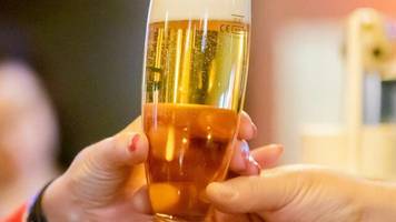 Getränke: Hohe Kosten und weniger Durst auf Bier