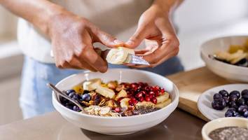 Tipps von Ernährungs-Experten - Abnehmen und gesund bleiben - 12 Lebensmittel machen den Darm stark