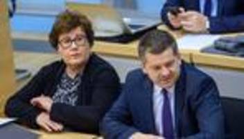 Gesundheitsministerin : Grimm-Benne unterstützt Verbot von Einweg-E-Zigaretten