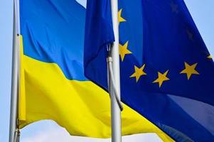Von der Leyen trifft mit EU-Kommission in Kiew ein