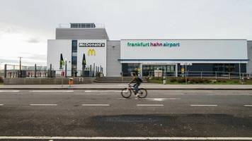 Luftverkehr: Nürburgring kauft Flughafen Hahn