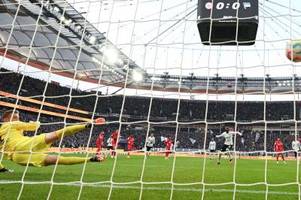 Eintracht verstärkt Abstiegssorgen von Hertha BSC