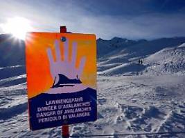 Von Lawinen verschüttet: Fünf Wintersportler sterben in den Alpen
