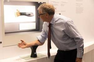 Milliardär Bill Gates besucht Deutsches Museum