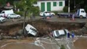 Überschwemmungen und erdrutsche: mindestens 36 menschen sterben bei unwettern in brasilien
