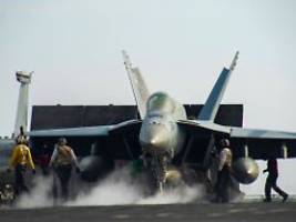 Auftragszahlen zurückgegangen: Boeing stellt Produktion von Top Gun-Kampfjet ein